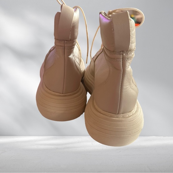 L’intervalle Yuni Beige Combat style Boots - Picture 6 of 10